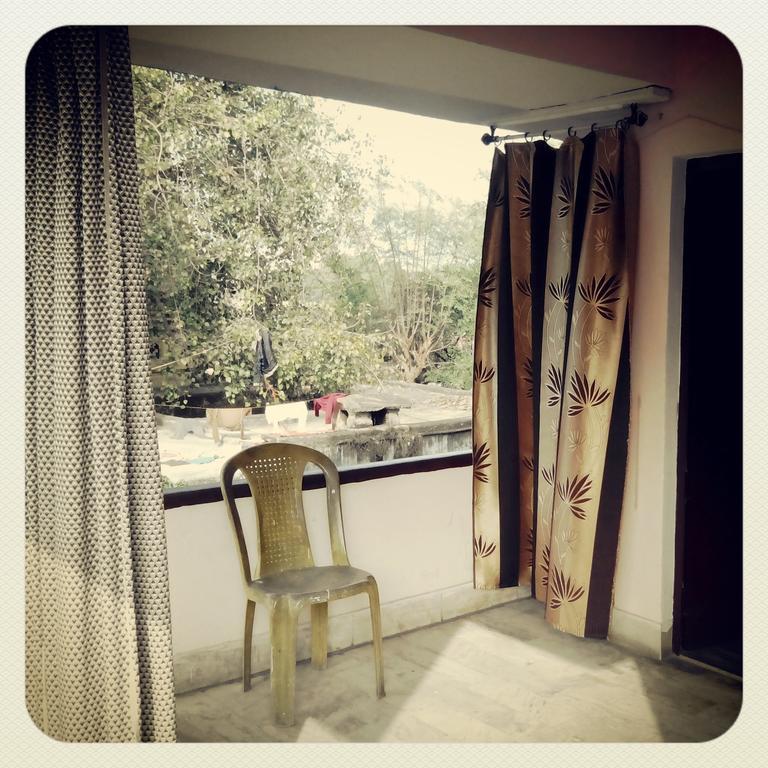 Om Guest house *